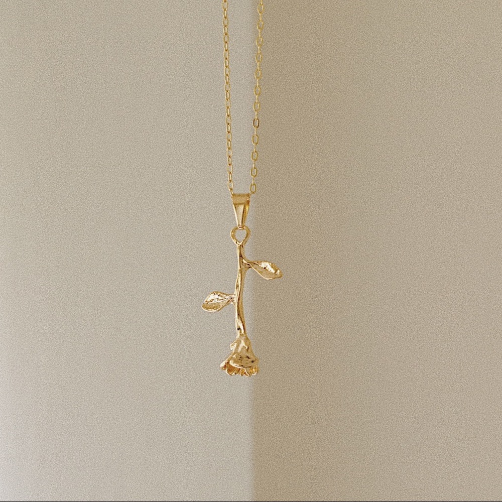 Rose Necklace | 18k Gold Filled - Picture 2 of 4